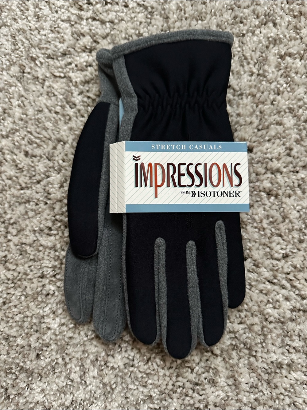 NWT Women’s Impressions from Isotoner Gloves